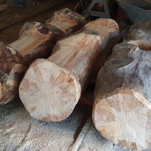 Workshop für Gartenbänke und Blumenkästen